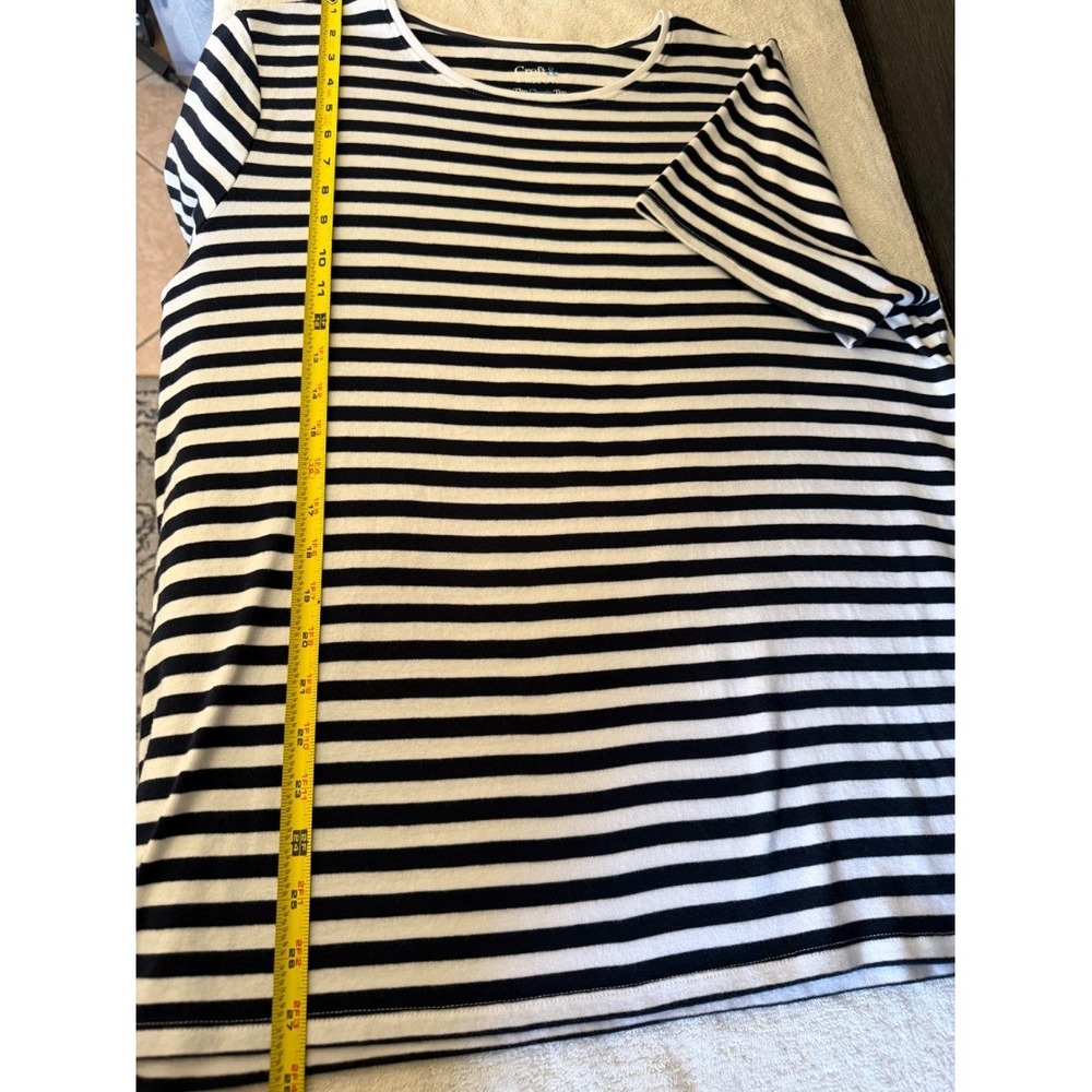 Croft Barrow Womens Plus Size 1X Classic Tee Navy White Stripe 100% Cotton Top - Picture 7 of 11